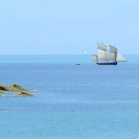 Les Flots De Port Maison Confort Pour 4 Pers Avec Jardinet A Port A A 5 Min A Pied De La Cote D'emeraude, Ille Et Vilaine, Bretagne Willa